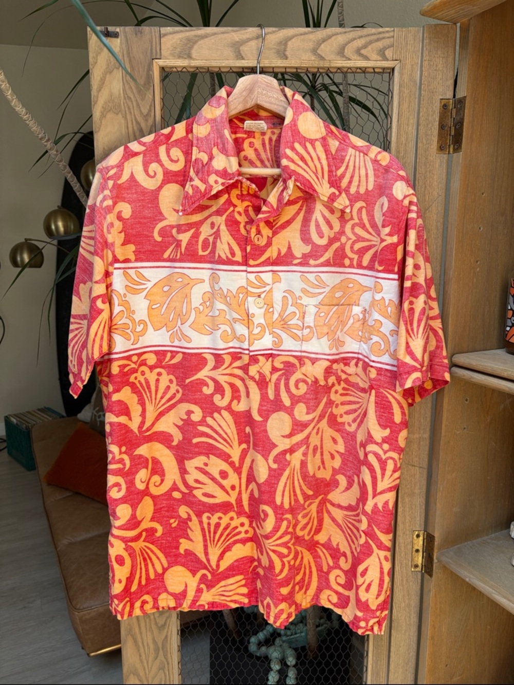 Vintage Go Barefoot Hawaiian Short Sleeve Pull Over Shirt